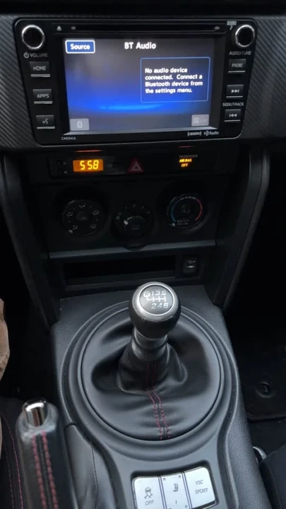 2016 Subaru BRZ 1st Gen - Image 17 of 20