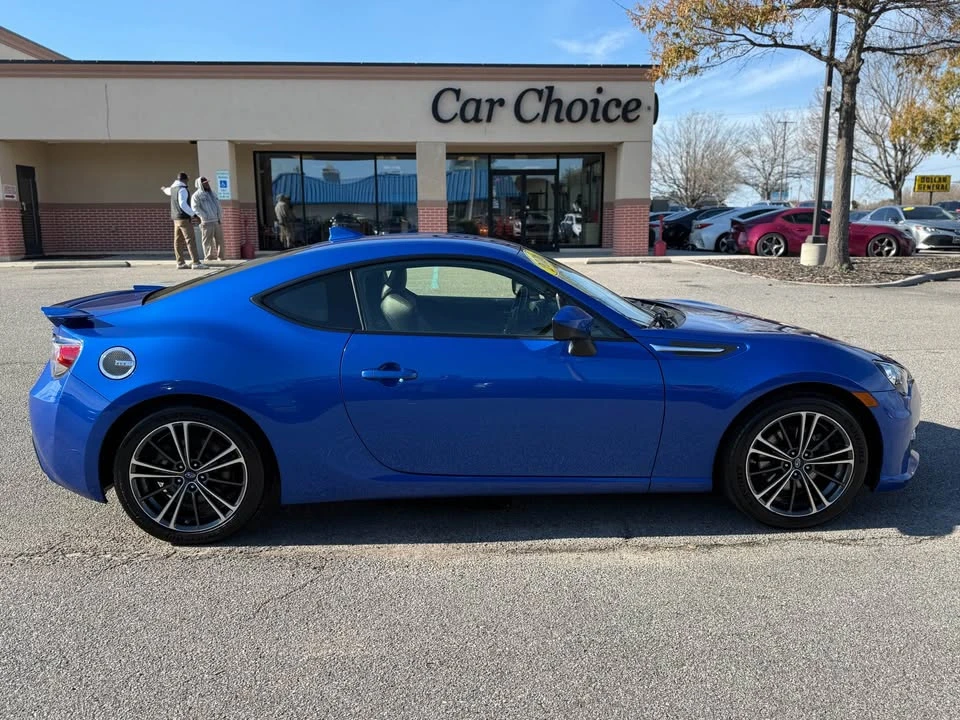 2016 Subaru BRZ 1st Gen - Image 2 of 17
