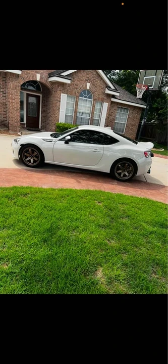 2016 Subaru BRZ 1st Gen - Image 2 of 6
