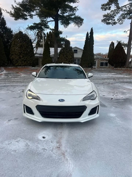 2016 Subaru BRZ 1st Gen - Image 2 of 12