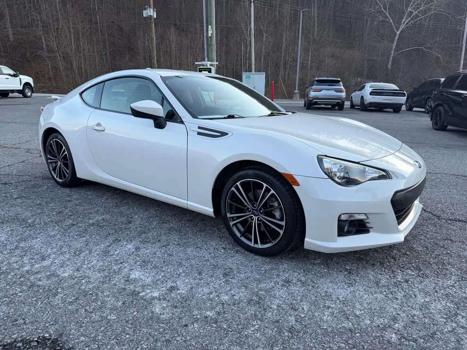 2016 Subaru BRZ 1st Gen - Image 2 of 11