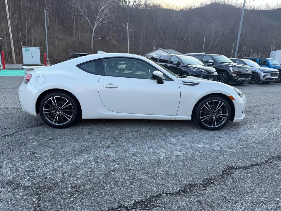 2016 Subaru BRZ 1st Gen - Image 4 of 11