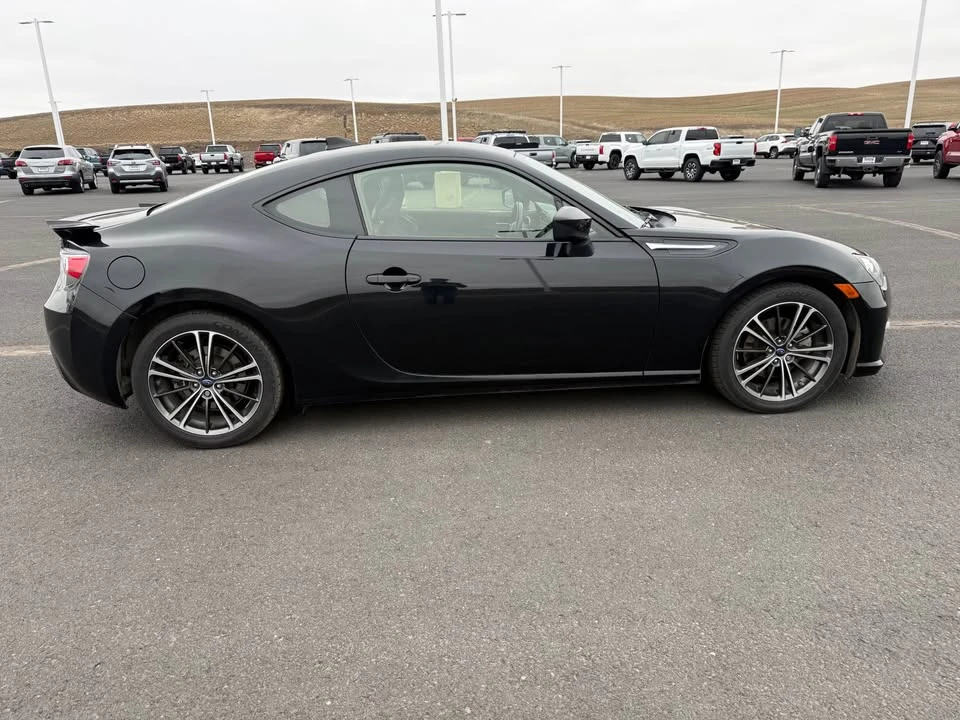 2016 Subaru BRZ 1st Gen - Image 9 of 15