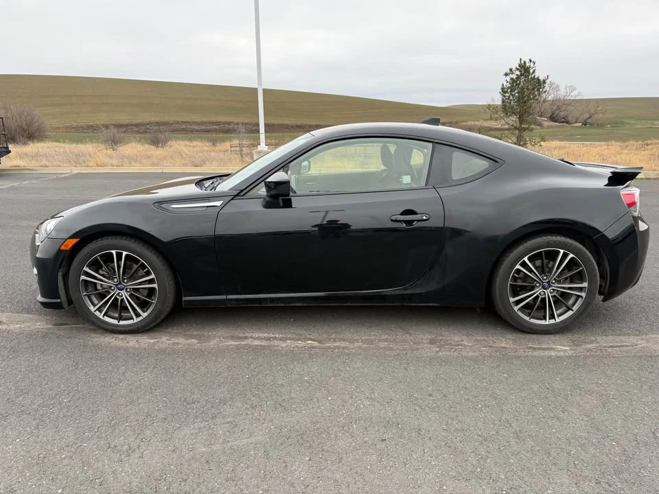 2016 Subaru BRZ 1st Gen - Image 5 of 15