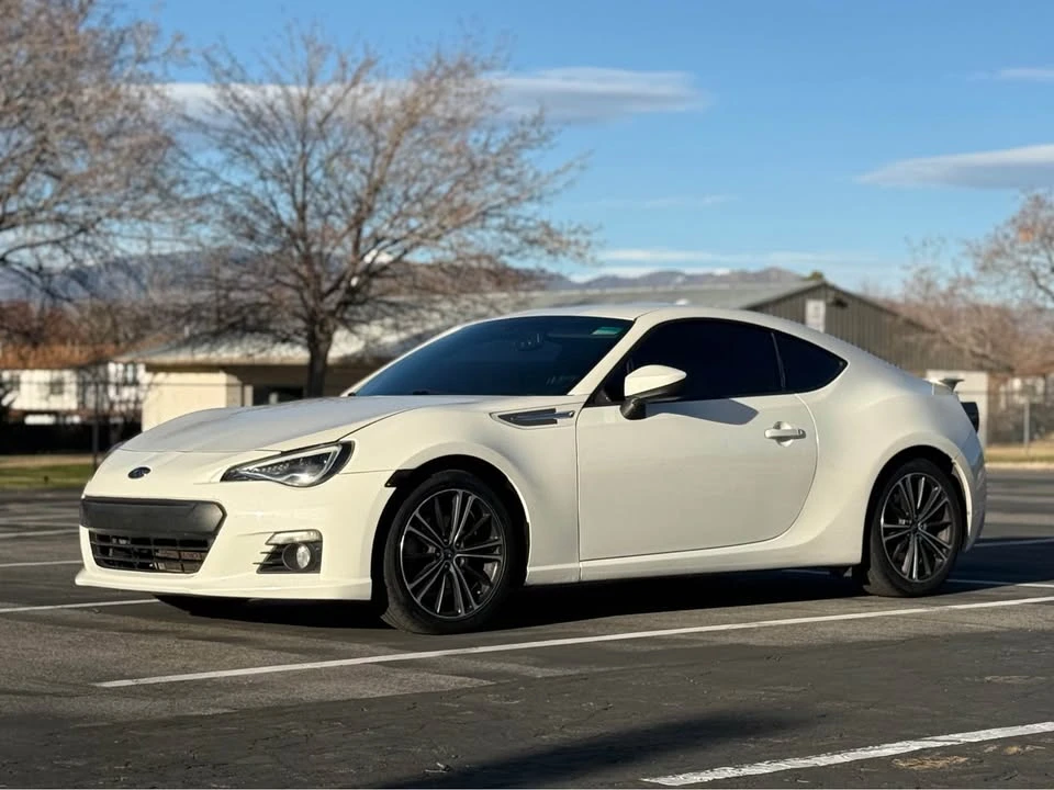 2016 Subaru BRZ 1st Gen - Image 2 of 16