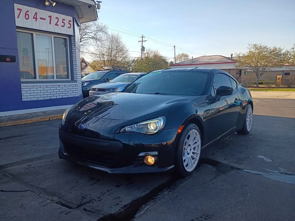 2016 Subaru BRZ 1st Gen - Image 2 of 12