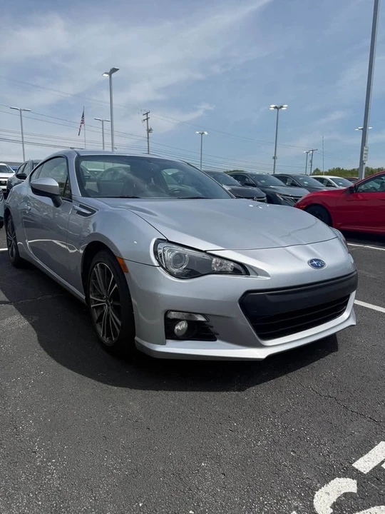 2016 Subaru BRZ 1st Gen - Image 2 of 9