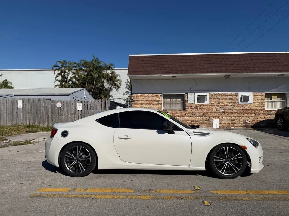 2016 Subaru BRZ 1st Gen - Image 5 of 9