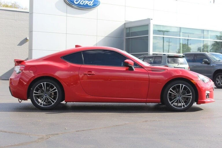 2016 Subaru BRZ 1st Gen - Image 2 of 5