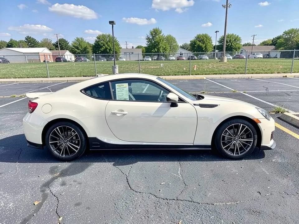 2016 Subaru BRZ 1st Gen - Image 4 of 20