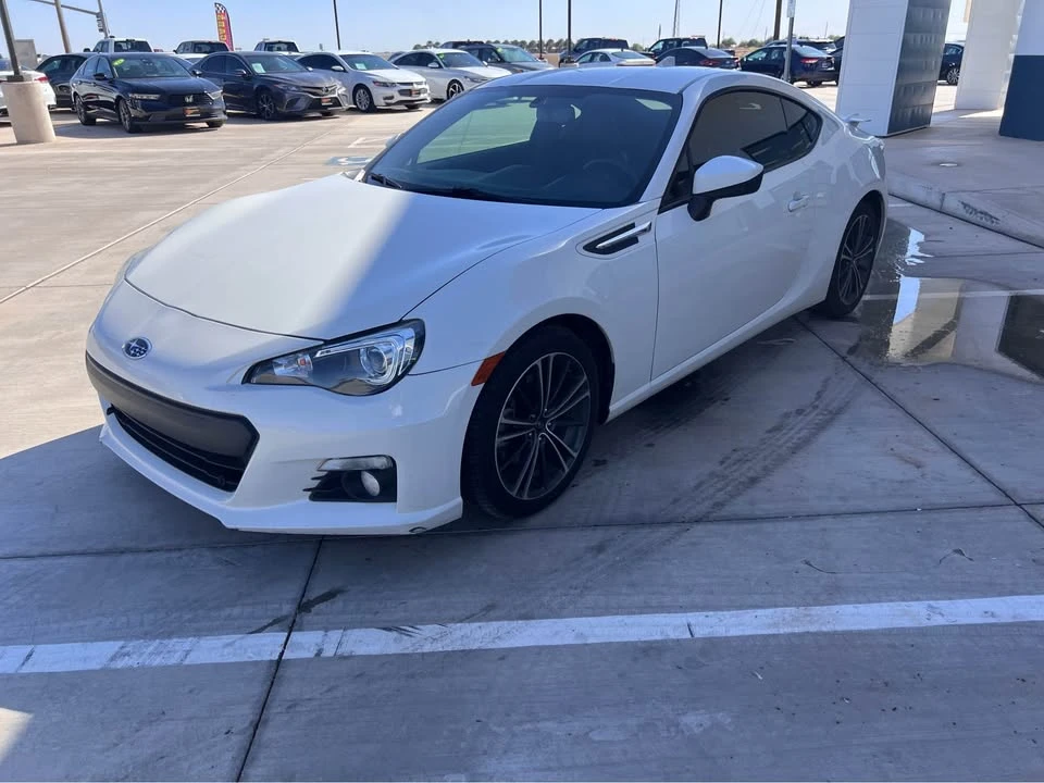 2016 Subaru BRZ 1st Gen - Image 2 of 5