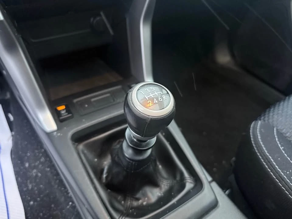 2016 Subaru Forester 4th Gen - Image 11 of 17