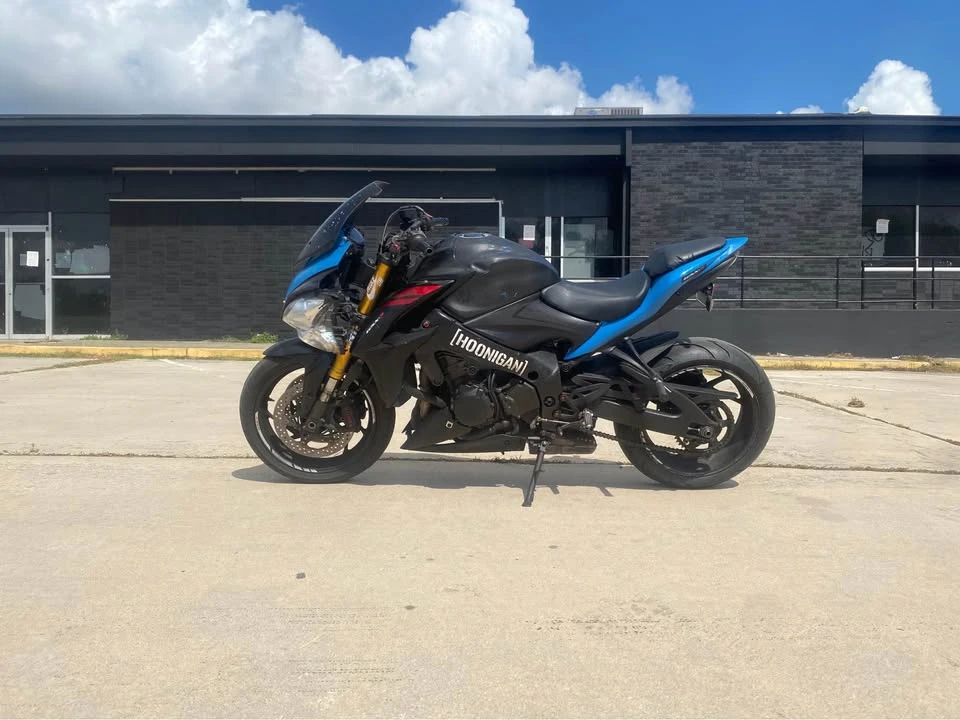 2016 Suzuki GSX - Image 3 of 4