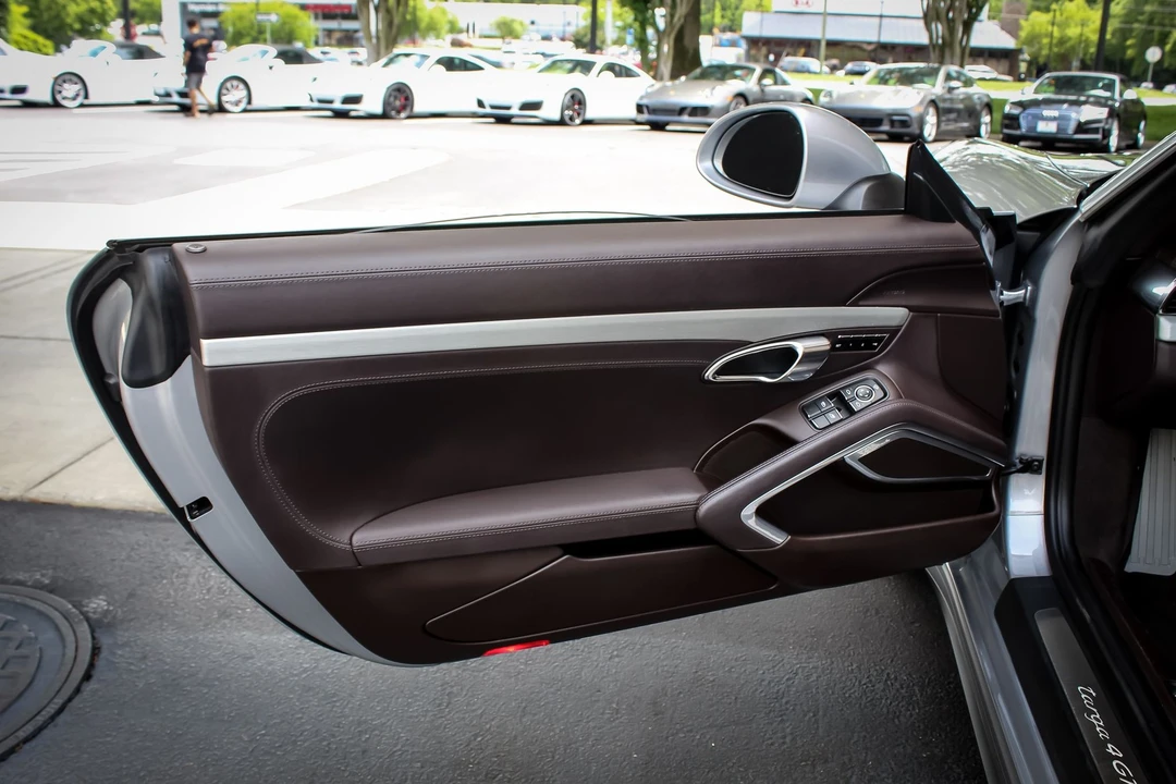 2016 Porsche 991 Targa 4 GTS - Image 11 of 23