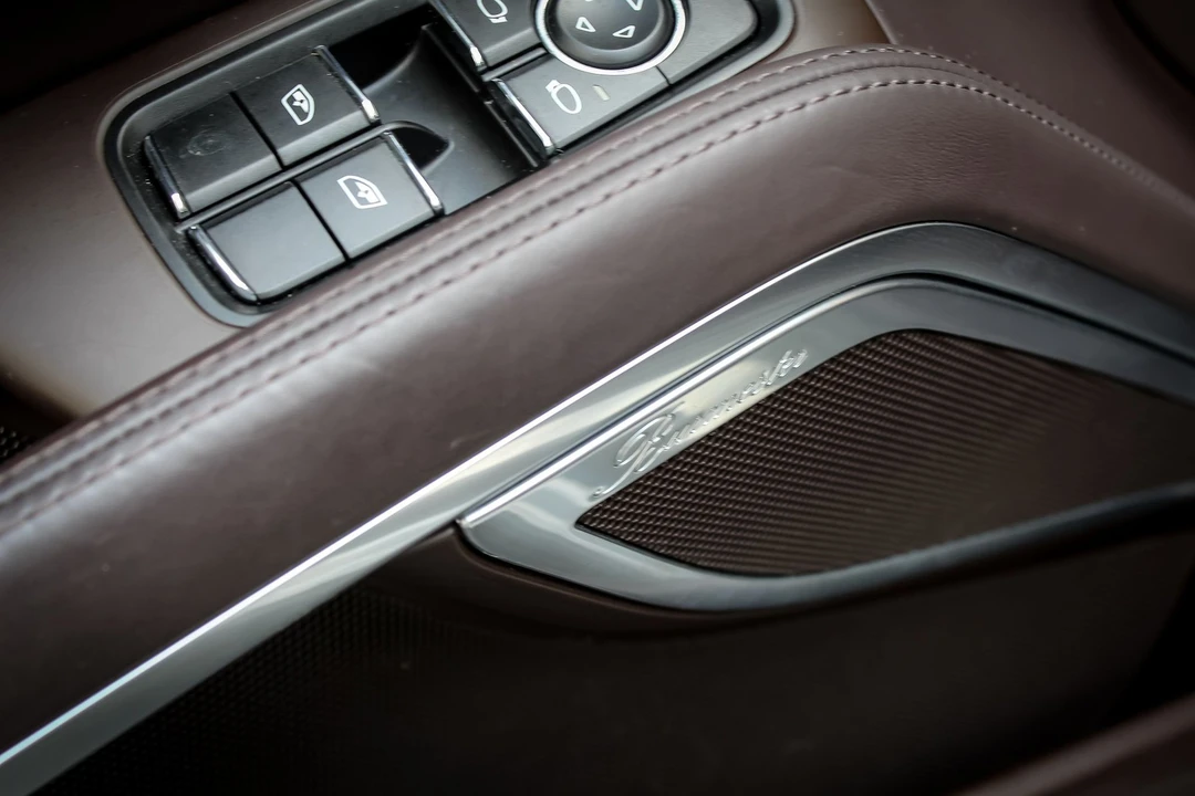 2016 Porsche 991 Targa 4 GTS - Image 12 of 23