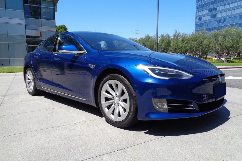 2016 Tesla Model S - Image 2 of 5
