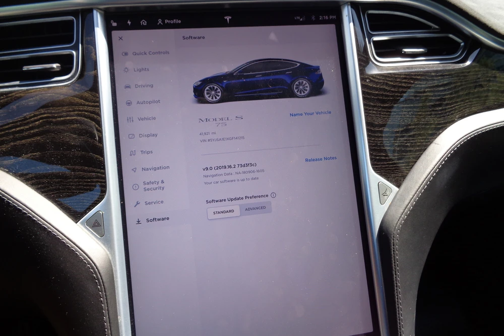 2016 Tesla Model S - Image 4 of 5