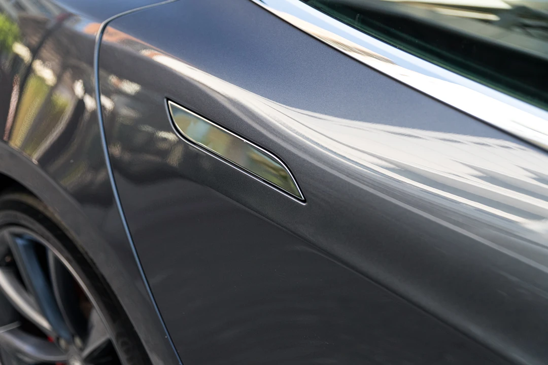 2016 Tesla Model S - Image 23 of 31