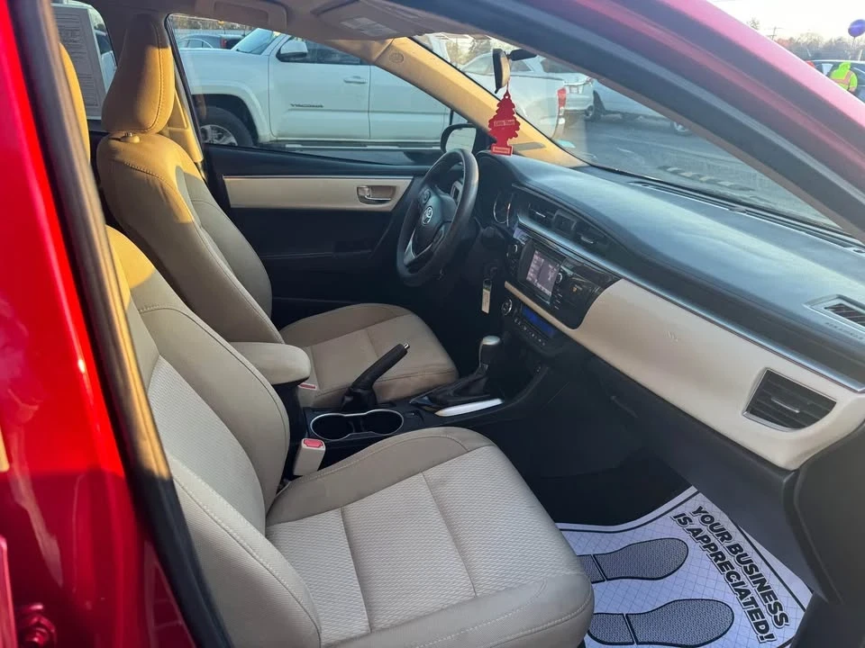 2016 Toyota Corolla 11th Gen - Image 6 of 8