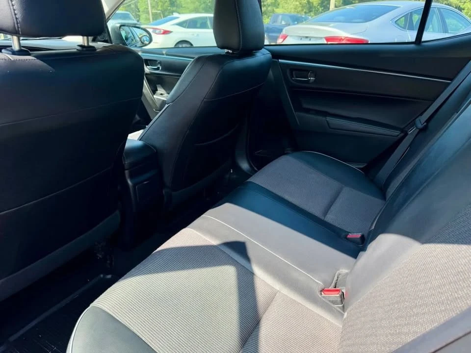 2016 Toyota Corolla 11th Gen - Image 5 of 10