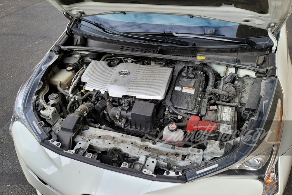 2016 Toyota Prius 4th Gen - Image 2 of 5