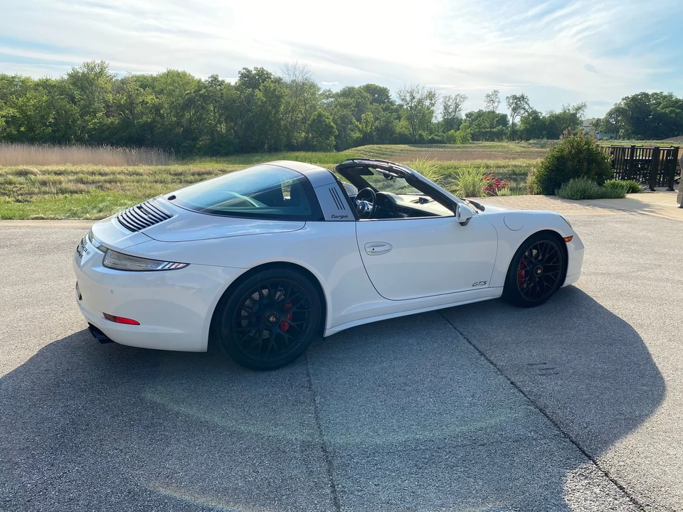 2016 Porsche 991 Targa 4 GTS - Image 3 of 19