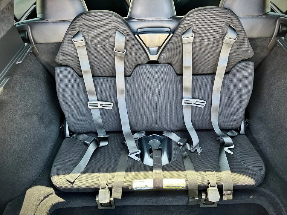 2016 Tesla Model S - Image 12 of 19