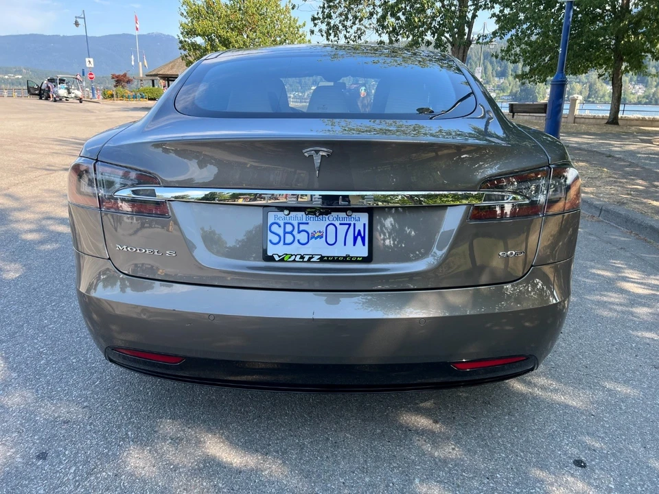 2016 Tesla Model S - Image 5 of 21