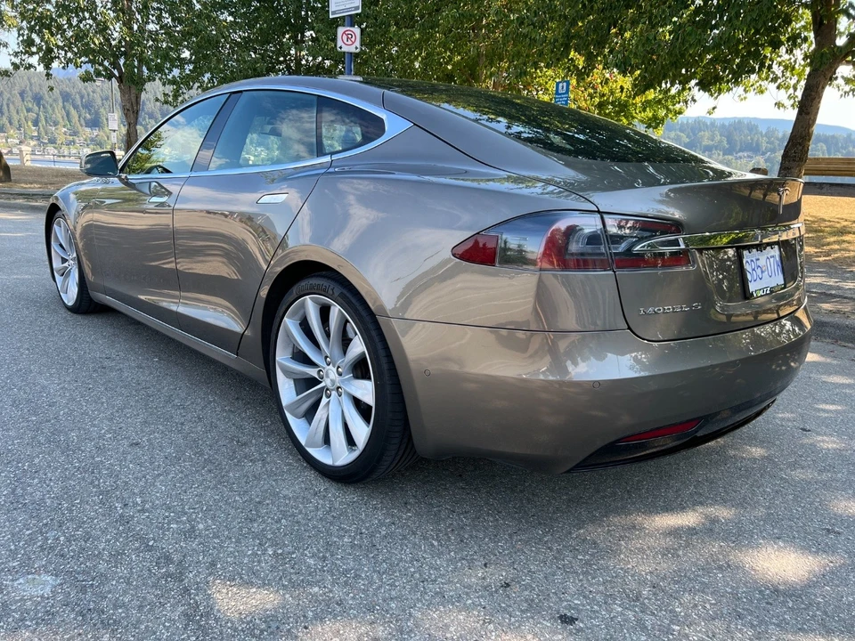 2016 Tesla Model S - Image 6 of 21