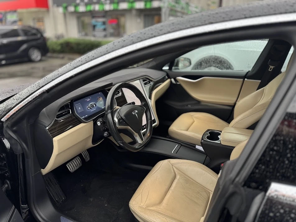 2016 Tesla Model S - Image 6 of 10