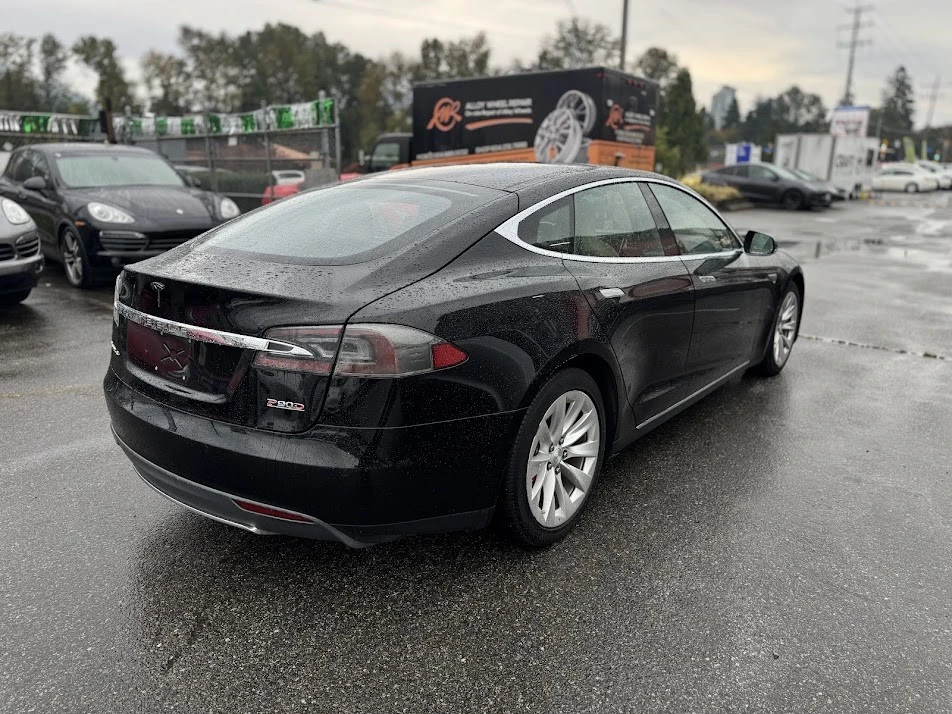 2016 Tesla Model S - Image 4 of 10