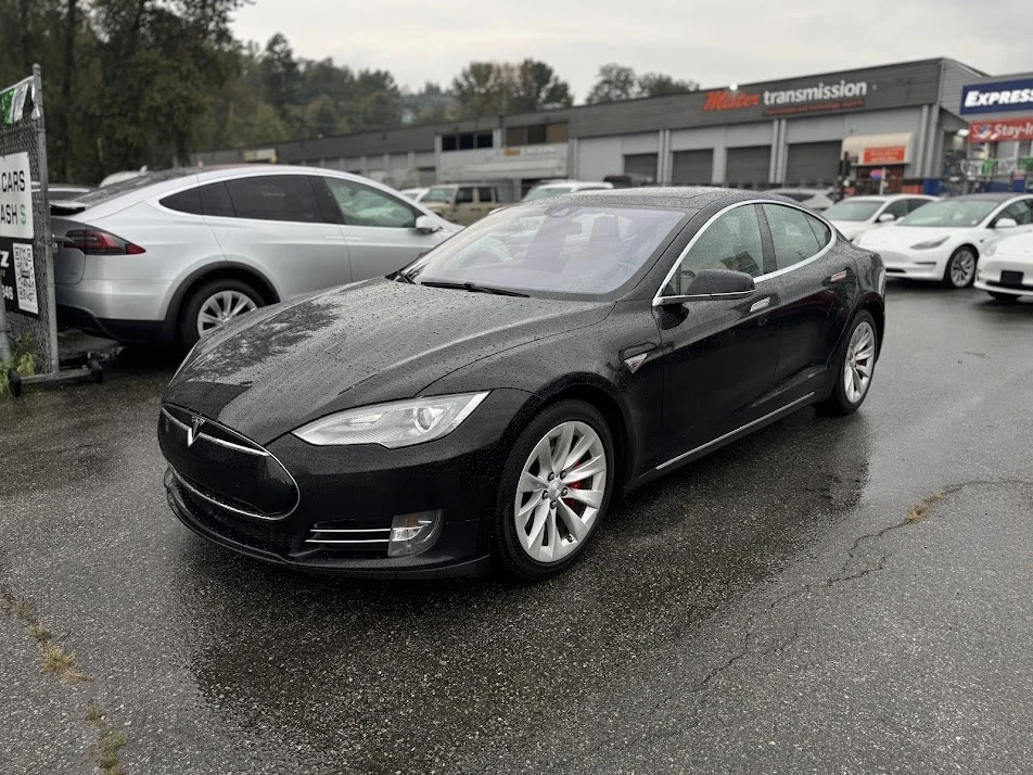 2016 Tesla Model S - Image 2 of 10