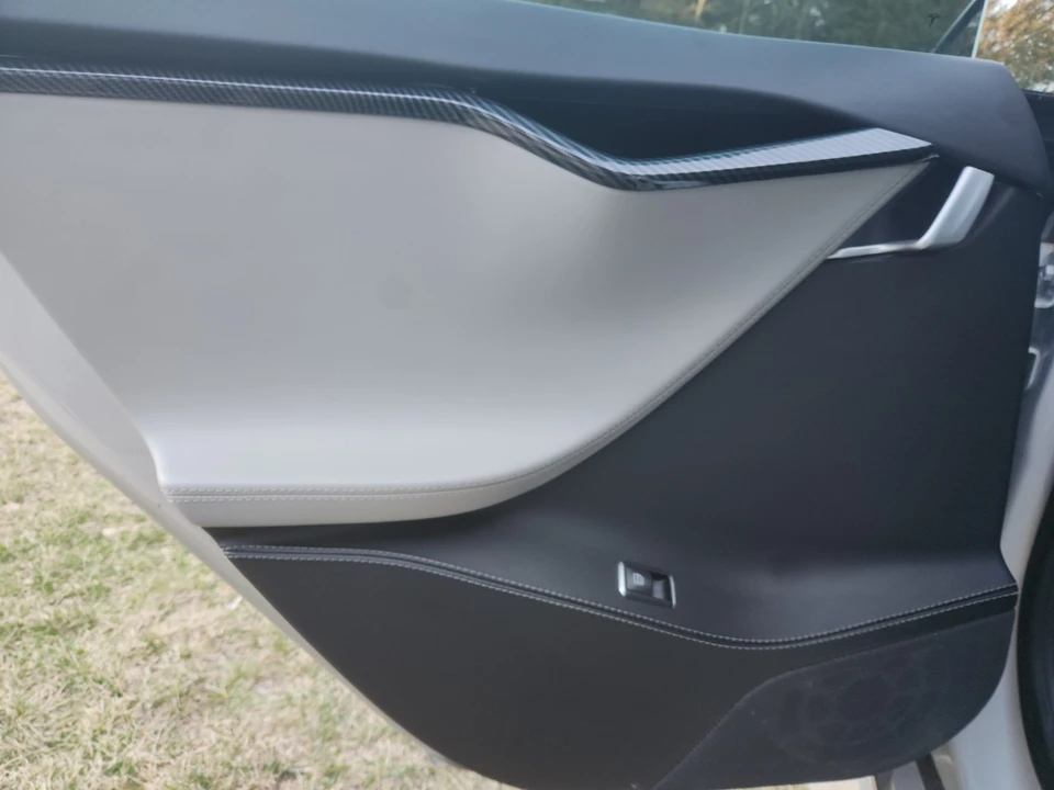 2016 Tesla Model S - Image 13 of 21
