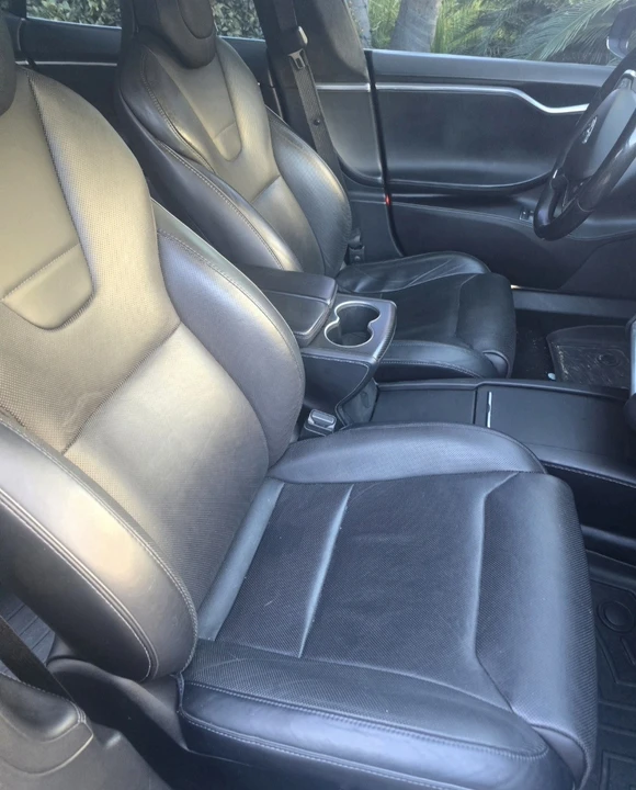 2016 Tesla Model S - Image 21 of 23