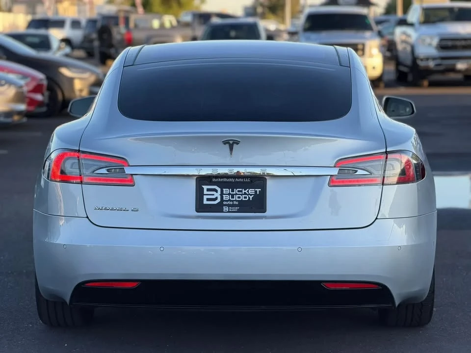 2016 Tesla Model S - Image 7 of 20