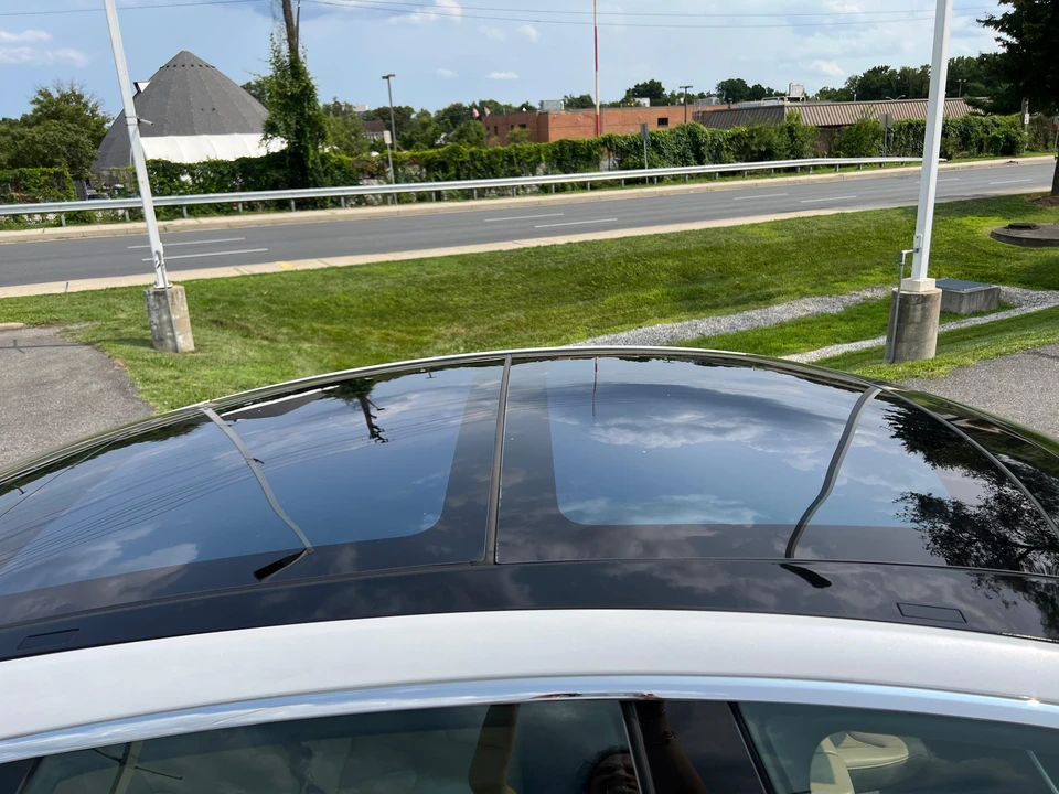 2016 Tesla Model S - Image 31 of 31
