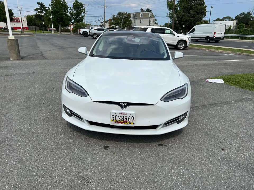 2016 Tesla Model S - Image 6 of 31