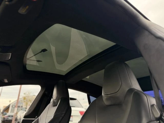2016 Tesla Model S - Image 17 of 21