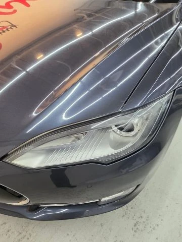 2016 Tesla Model S - Image 18 of 21