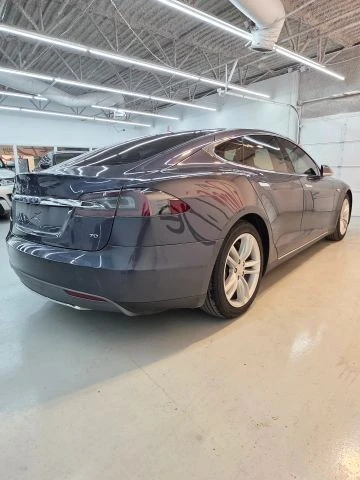 2016 Tesla Model S - Image 11 of 21