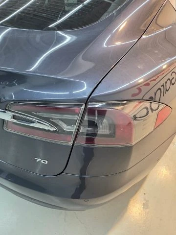 2016 Tesla Model S - Image 21 of 21
