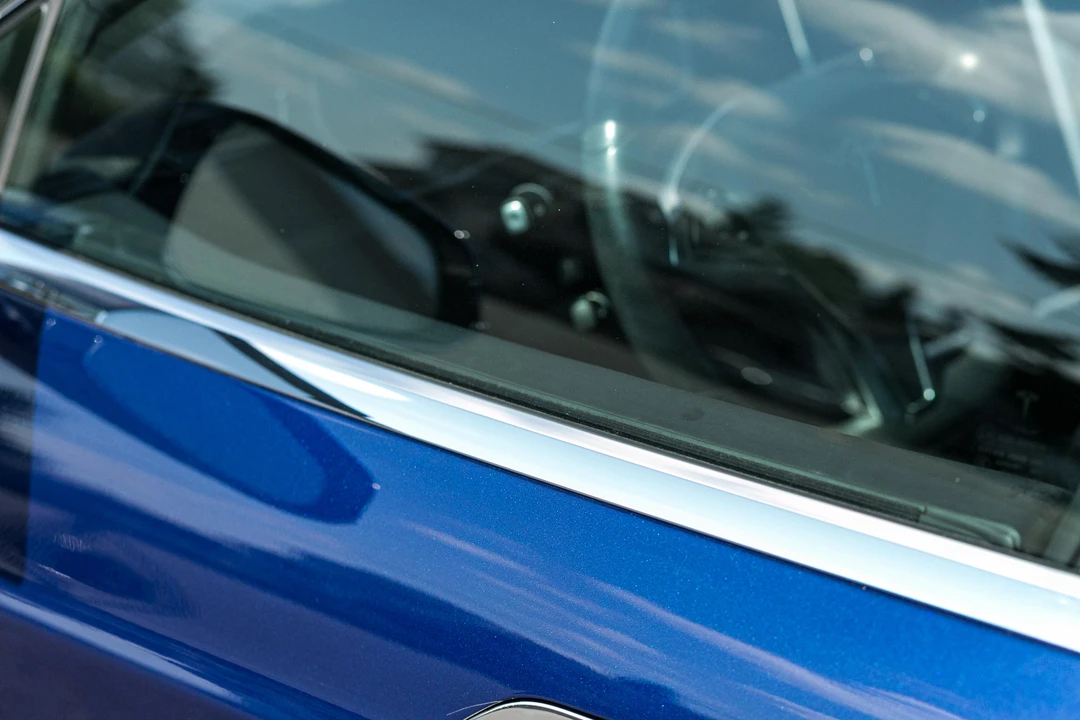 2016 Tesla Model S - Image 28 of 31