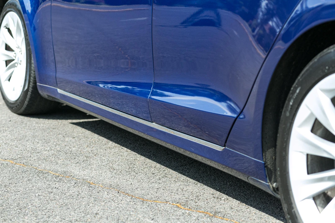2016 Tesla Model S - Image 30 of 31