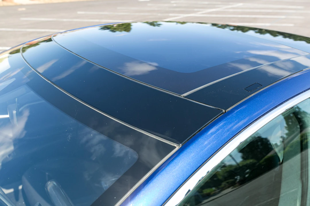 2016 Tesla Model S - Image 17 of 31