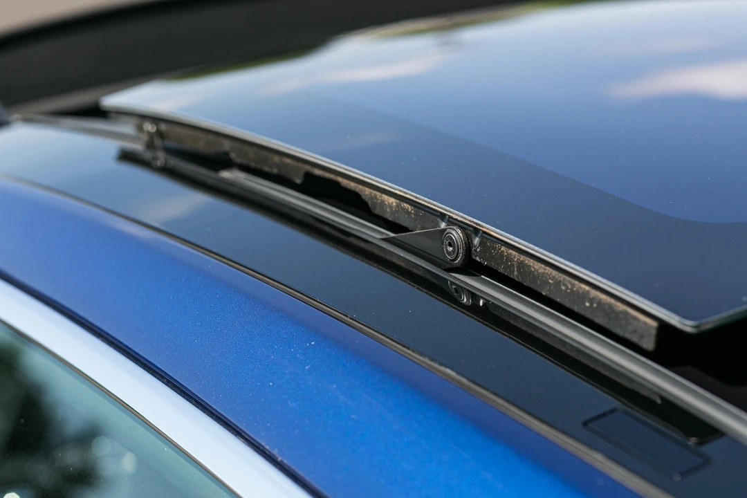 2016 Tesla Model S - Image 20 of 31
