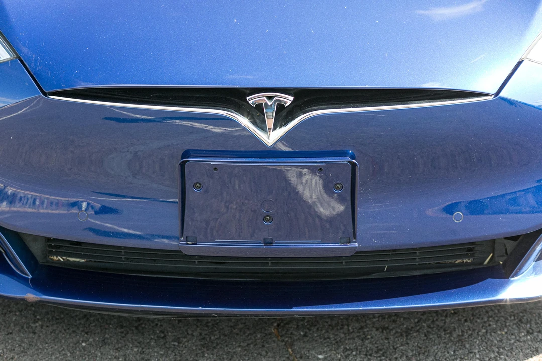 2016 Tesla Model S - Image 12 of 31