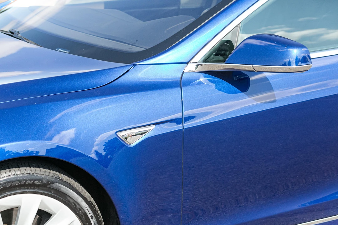 2016 Tesla Model S - Image 21 of 31