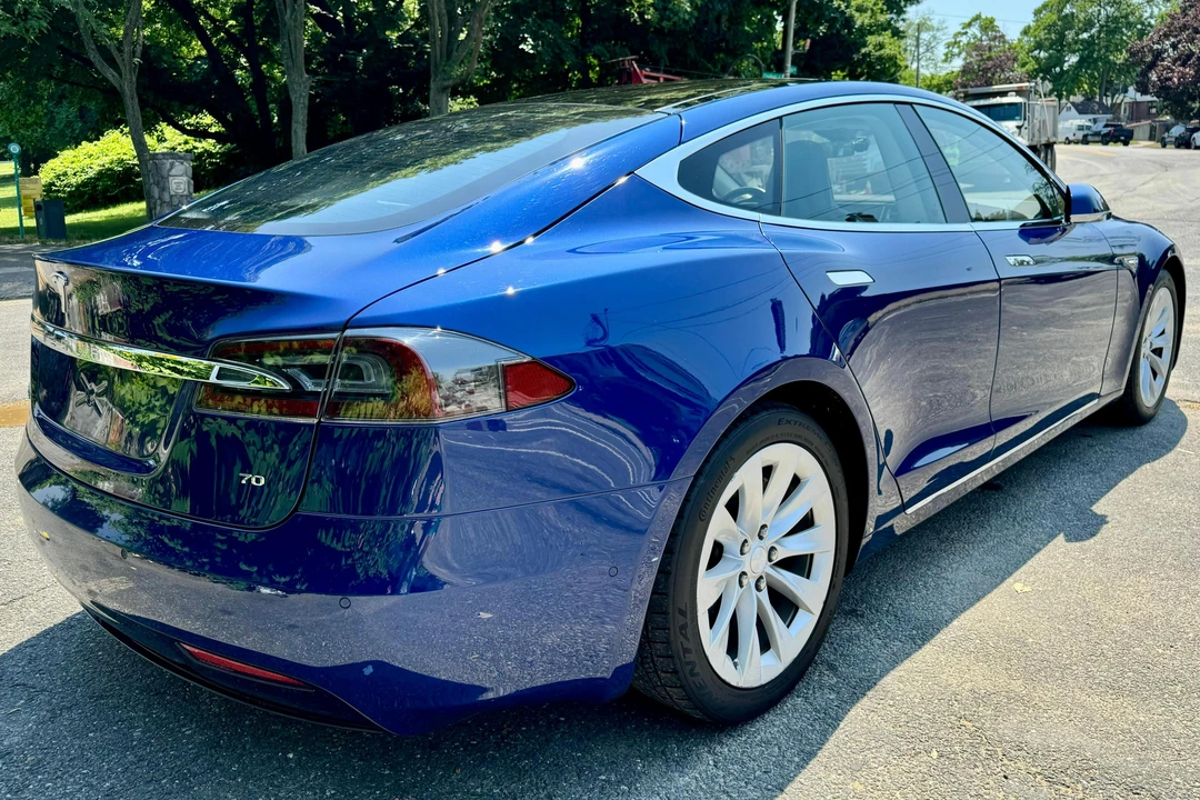 2016 Tesla Model S - Image 4 of 31