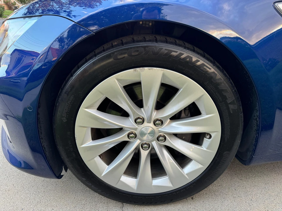 2016 Tesla Model S - Image 31 of 31