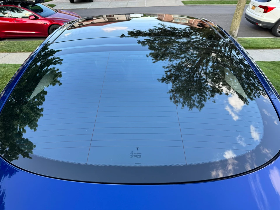 2016 Tesla Model S - Image 23 of 31